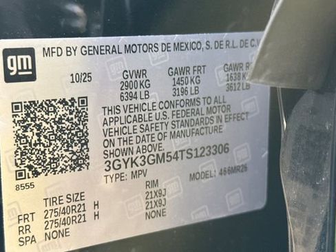 New 2026 Cadillac Optiq Sport 2 image 28