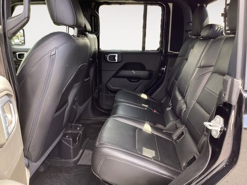 Used 2023 Jeep Gladiator Overland w/ LED Lighting Group image 24