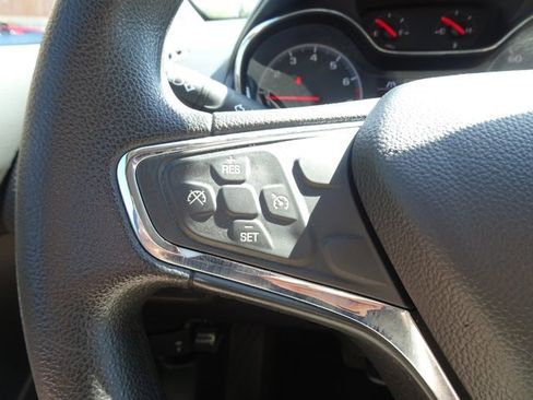 Used 2019 Chevrolet Cruze LT w/ Convenience Package image 21