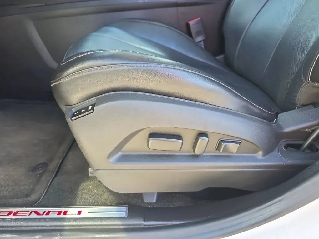 Used 2017 GMC Terrain Denali FWD image 15