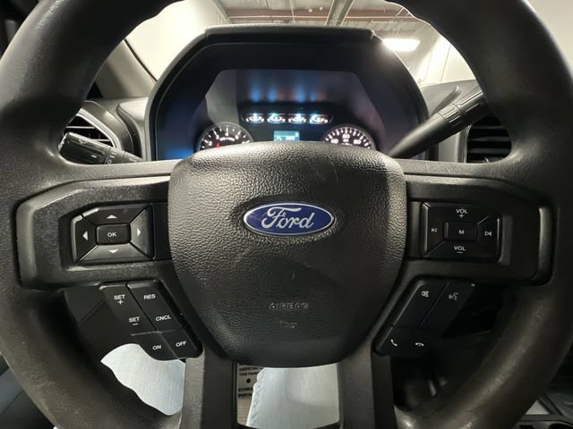 Used 2017 Ford F150 XLT AWD/4WD image 11
