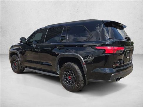 Used 2024 Toyota Sequoia TRD Pro AWD/4WD image 7