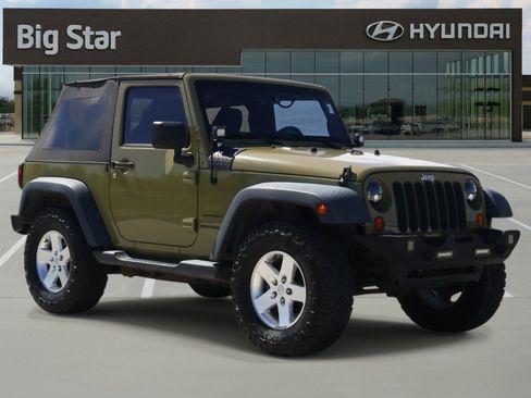 Used 2013 Jeep Wrangler Sport image 6