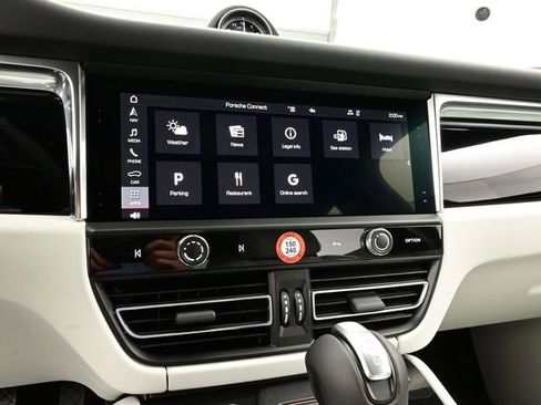 New 2026 Porsche Macan AWD/4WD image 10