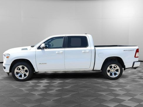 Used 2022 RAM 1500 Big Horn AWD/4WD image 3