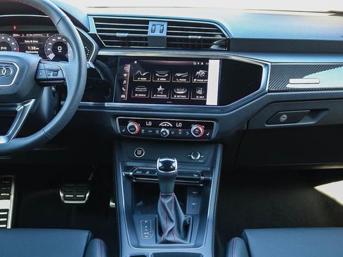 New 2025 Audi Q3 2.0T Premium Plus image 13