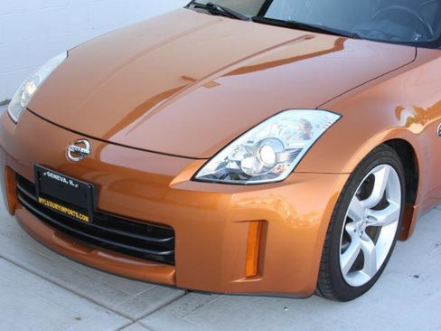 Used 2006 Nissan 350Z Touring RWD image 27