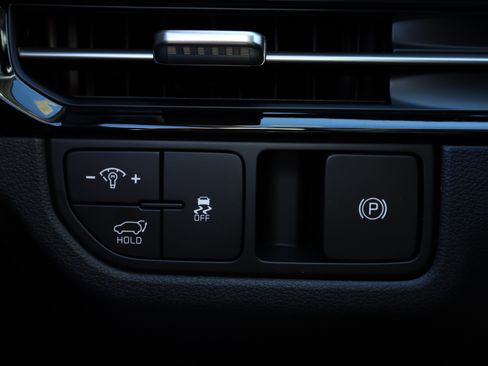 New 2026 Kia Sportage EX image 31