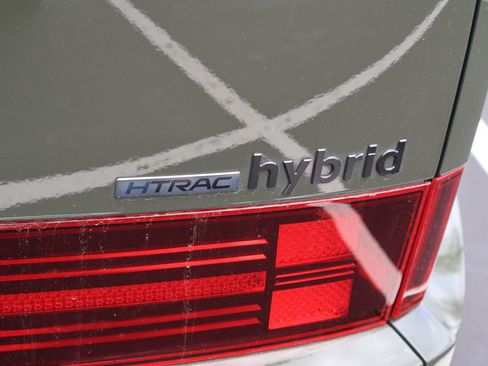 Used 2025 Hyundai Santa Fe Calligraphy image 16