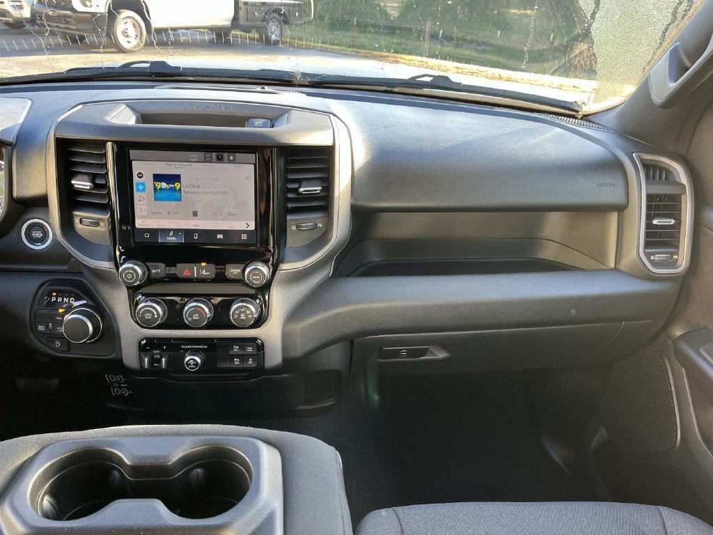 Used 2026 RAM 1500 Tradesman AWD/4WD image 12