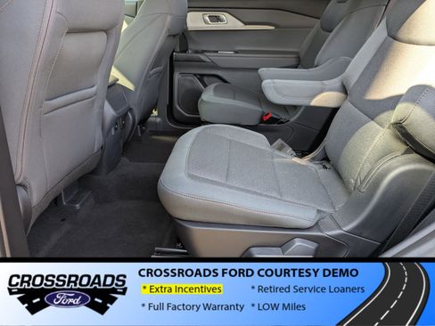 New 2025 Ford Explorer Active image 26
