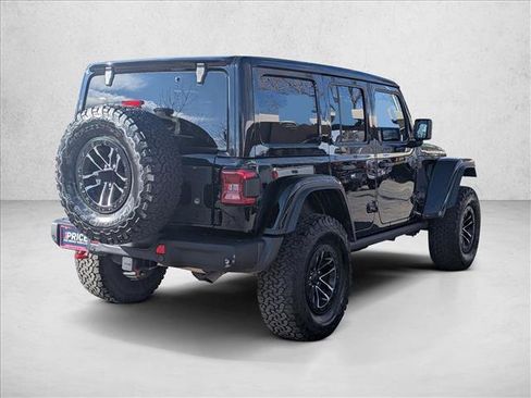 Used 2024 Jeep Wrangler Unlimited Rubicon image 5