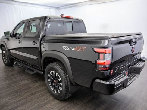 Used 2022 Nissan Frontier PRO-4X w/ Technology Package image 11