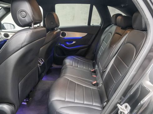 Used 2022 Mercedes-Benz GLC 300 image 22