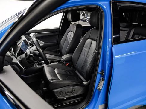Used 2020 Audi Q3 2.0T Prestige AWD/4WD image 39
