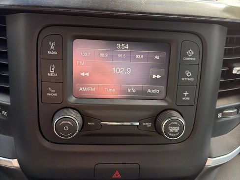 Used 2022 RAM 1500 Big Horn RWD image 16