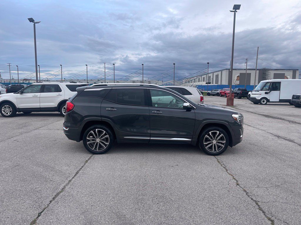 Used 2018 GMC Terrain Denali AWD/4WD image 6