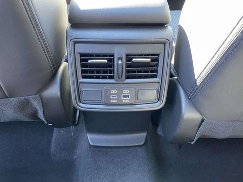 Certified 2025 Subaru Forester Premium w/ Convenience Package #2 image 13