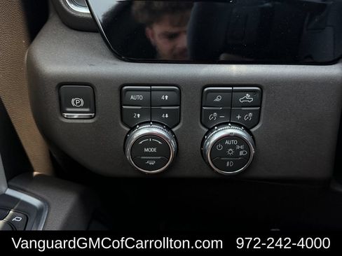 New 2026 GMC Sierra 1500 SLT AWD/4WD image 19