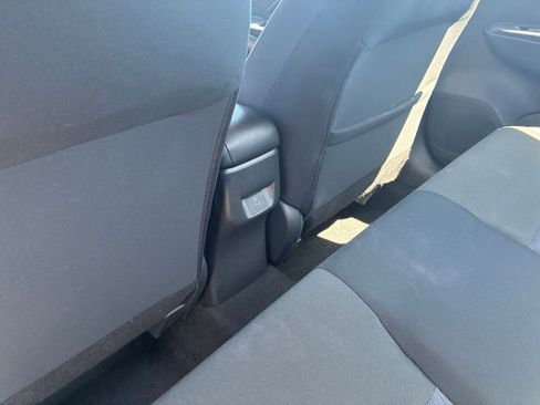 Used 2025 Nissan Versa SV FWD image 23