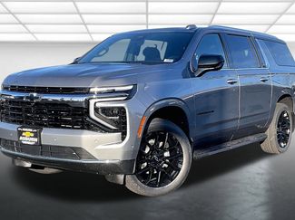 New 2026 Chevrolet Suburban LS w/ LPO, Dark Essentials Package video 2