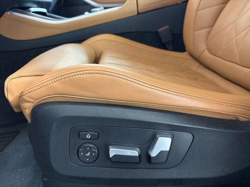 Certified 2024 BMW X5 xDrive40i w/ M Sport Package AWD/4WD image 30