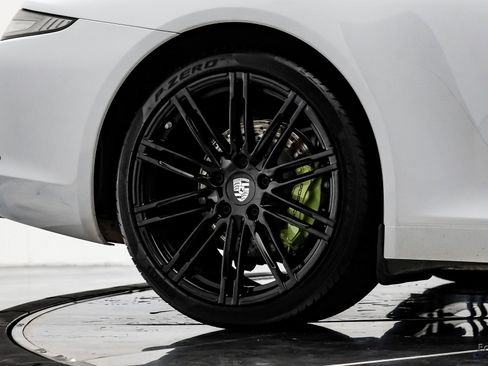 Used 2015 Porsche 911 Carrera image 73