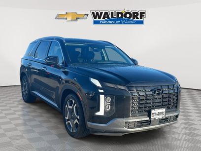 Used 2023 Hyundai Palisade Limited w/ Cargo Package