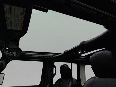 Certified 2021 Jeep Wrangler Unlimited Sahara w/ Cold Weather Group image 14