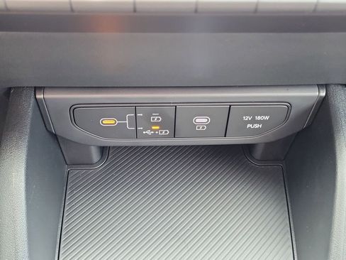 New 2026 Kia K4 FWD image 31