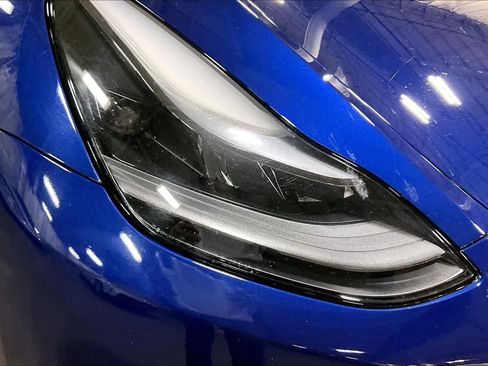 Used 2024 Tesla Model Y Long Range image 27