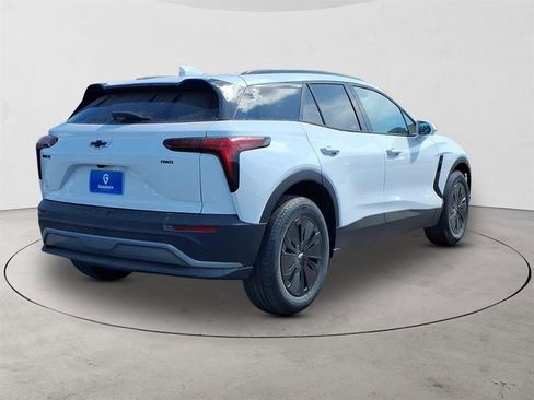 New 2025 Chevrolet Blazer EV LT image 5