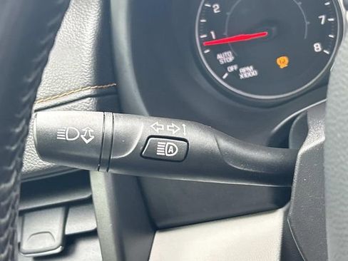 Used 2020 GMC Terrain SLT AWD/4WD image 31