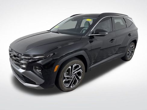 Used 2025 Hyundai Tucson Limited FWD image 9