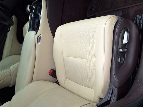 Used 2019 Lexus LS 500 w/ Accessory Package (Z2) RWD image 26