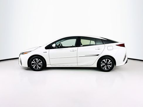 Used 2018 Toyota Prius Prime Premium w/ Protection Package image 4
