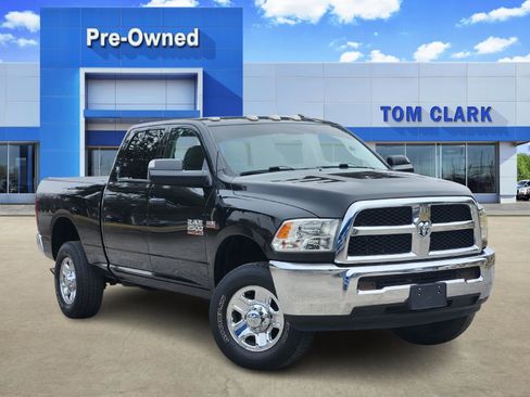 Used 2018 RAM 2500 Tradesman w/ Chrome Appearance Group image 1