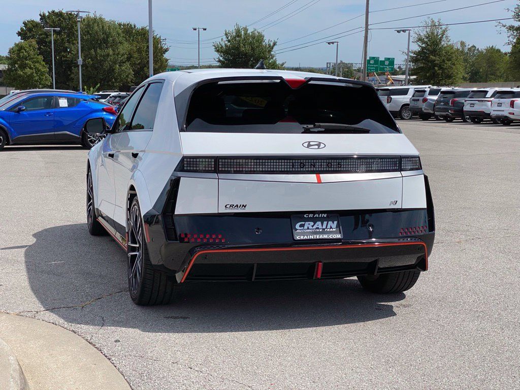 Used 2025 Hyundai Ioniq 5 N AWD/4WD image 5