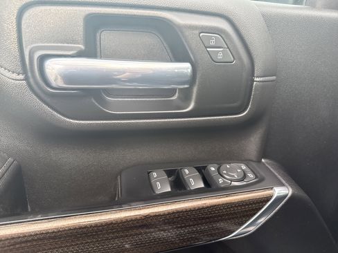 Used 2022 Chevrolet Silverado 2500 LT w/ Convenience Package AWD/4WD image 17