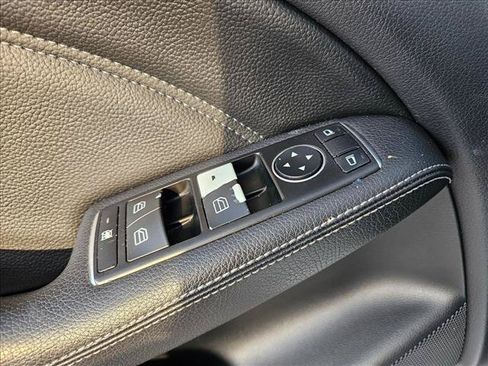 Used 2014 Mercedes-Benz B 250e w/ Range Package image 23