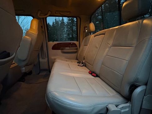 Used 2004 Ford F350 4x4 Crew Cab DRW Super Duty image 15