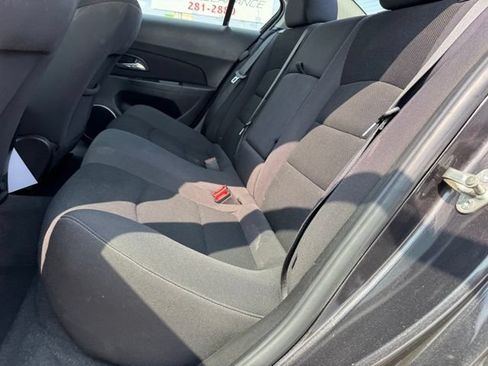 Used 2014 Chevrolet Cruze LT w/ All-Star Edition FWD image 9