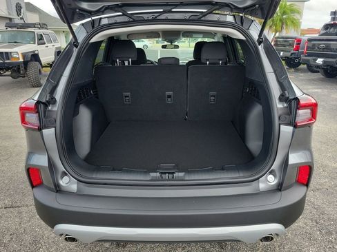 New 2026 Ford Escape Active FWD image 9