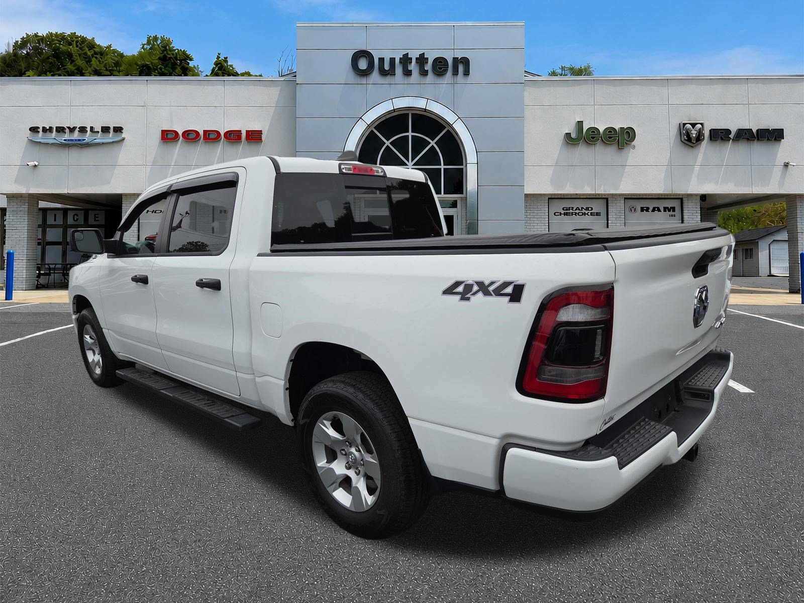 Certified 2023 RAM 1500 Tradesman AWD/4WD image 6