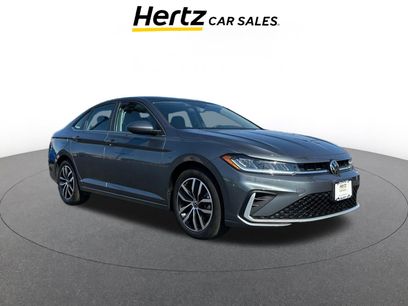 Used 2025 Volkswagen Jetta SE