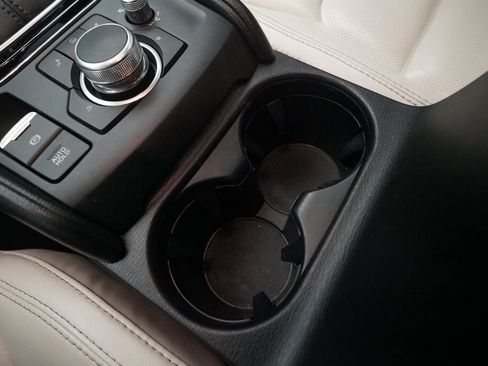 Used 2021 MAZDA CX-5 Touring w/ Touring Preferred SV Package image 16