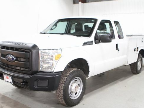 Used 2015 Ford F350 XL image 9