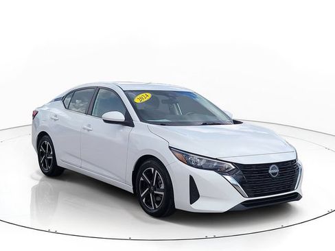 Used 2024 Nissan Sentra SV FWD image 3