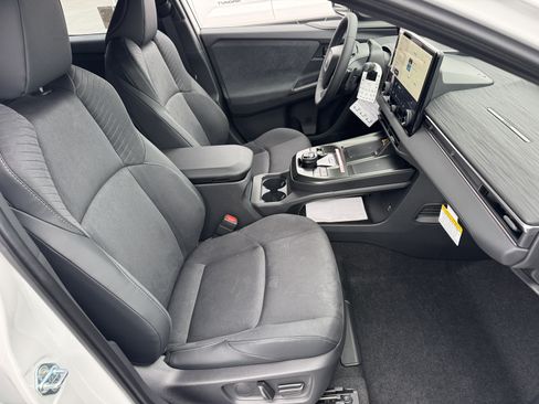 New 2026 Toyota C-HR AWD/4WD image 8