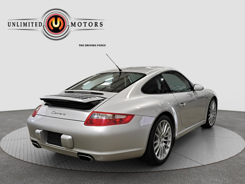 Used 2005 Porsche 911 Carrera RWD image 4